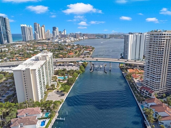 Building Photo - 19390 Collins Ave