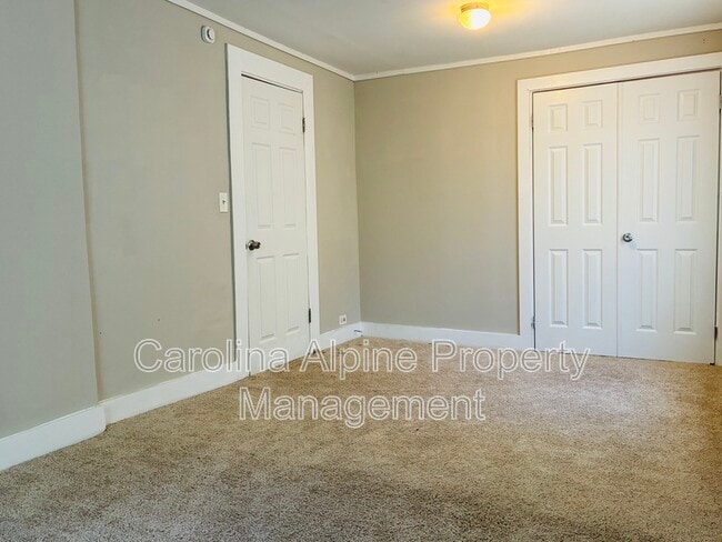 Building Photo - 1314 W Rankin Ave