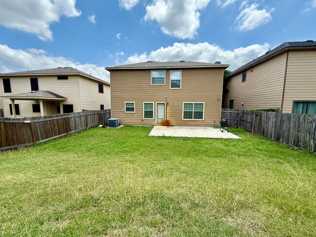 Building Photo - 10843 Canter Spur