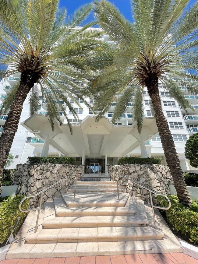 Building Photo - 6917 Collins Ave