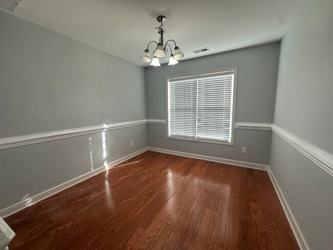 Building Photo - 4252 Redspire Ln