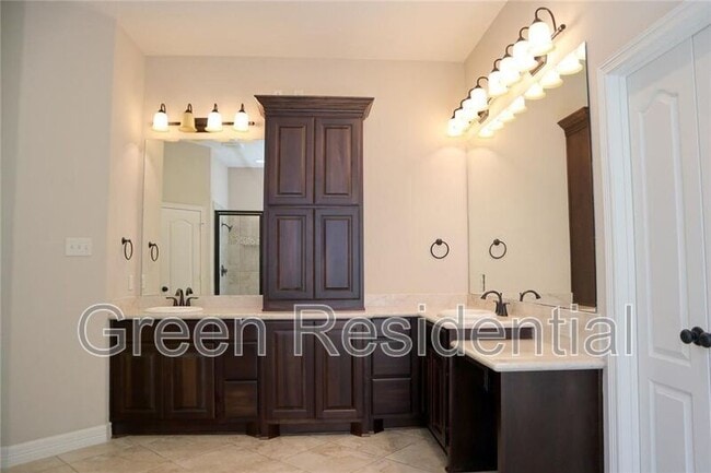 Building Photo - 27623 Dalton Bluff Ct