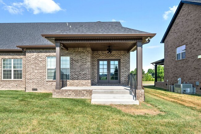 Building Photo - 1065 Veridian Dr