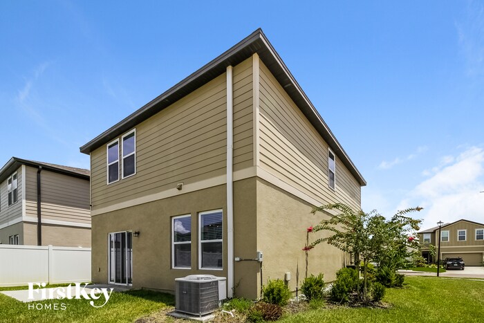 Building Photo - 3887 Saltmarsh Loop
