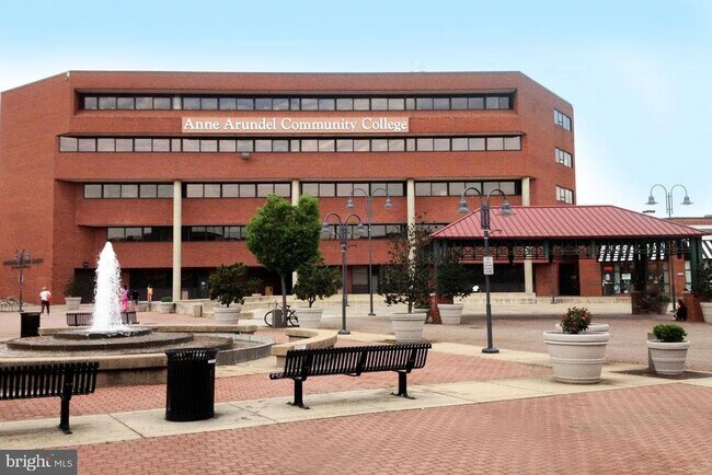 Building Photo - 613 Oakland Hills Ct