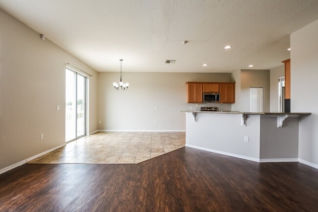 Building Photo - 2394 Yellow Grass Ct