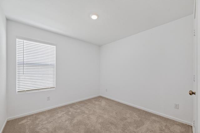 Building Photo - 1609 Elliott Rd