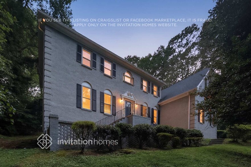 Building Photo - 4350 Pompey Dr SW