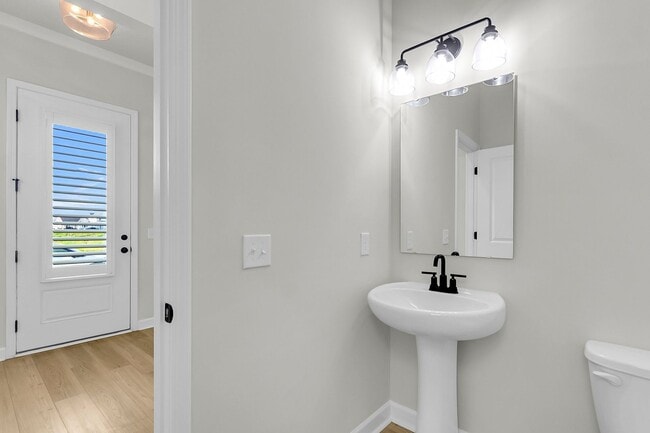 Building Photo - Beautiful 3 Bedrooms, 3.5 Bathrooms Home i...