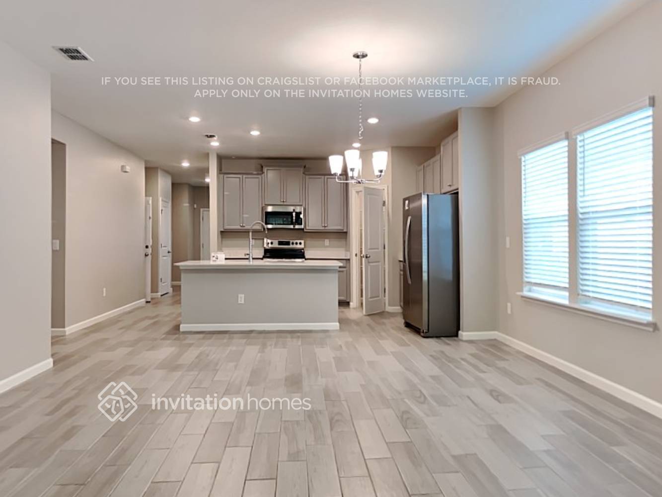 Building Photo - 9822 Lemon Grass Ln
