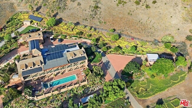 Building Photo - 34077 Pacific Coast Hwy