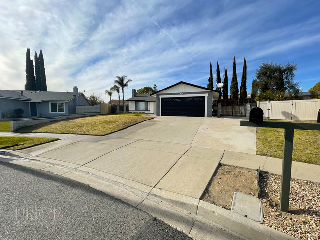 Primary Photo - Gorgeous Rancho Cucamonga Home