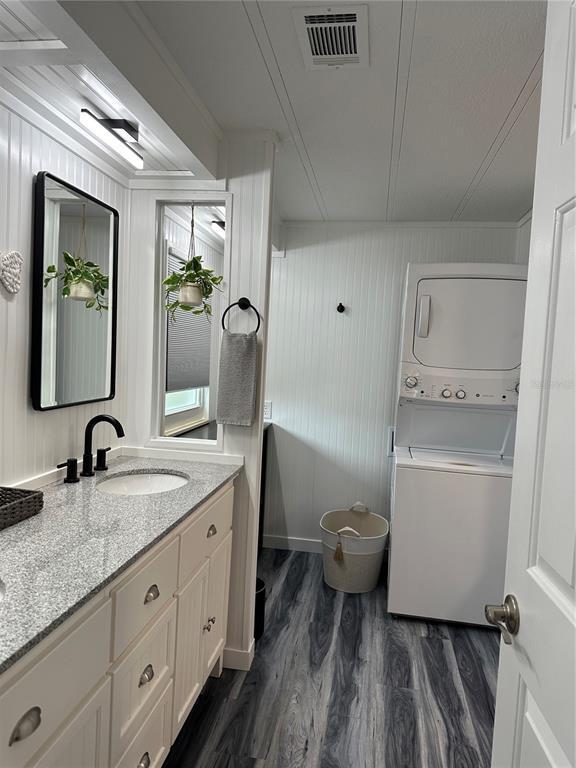 Building Photo - 307 Outrigger Pl