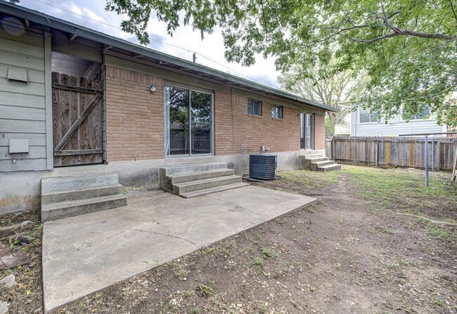 Building Photo - 4806 Avenue F