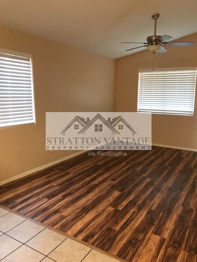 Building Photo - 8201 W Pima St