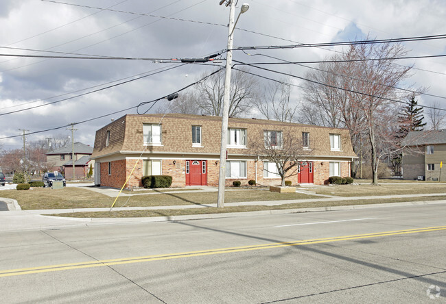 Building Photo - Worthington Court Apartments