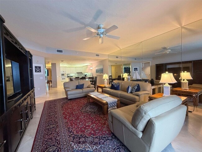 Building Photo - 800 Ocean Dr