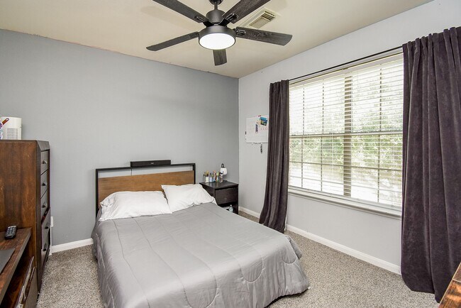 Building Photo - 6111 Harvest Terrace Ct