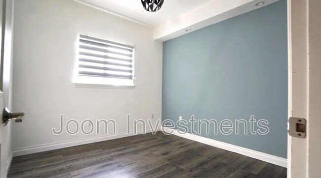 Building Photo - 268 Mar Vista Ave