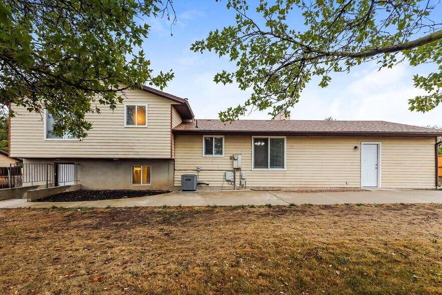 Building Photo - 4256 S 6180 W