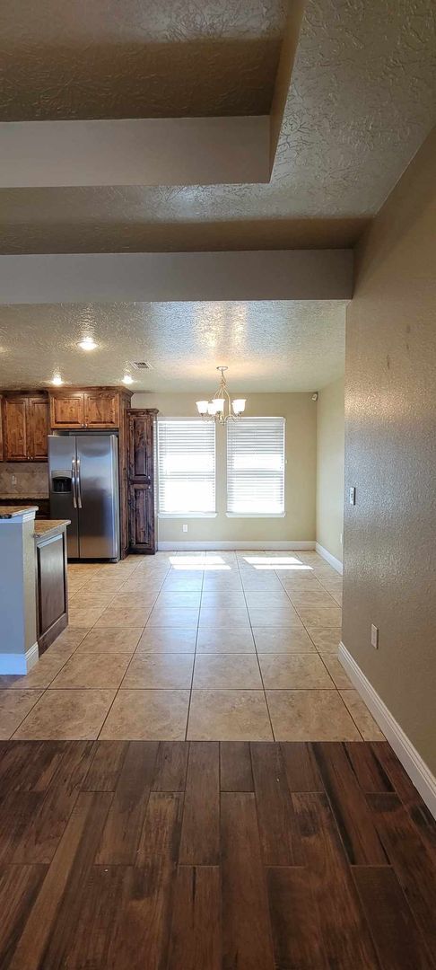 Building Photo - Beautiful 3 bed 2 bath home!