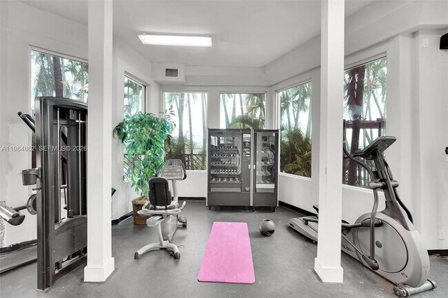 Building Photo - 4335 NW S Tamiami Canal Dr