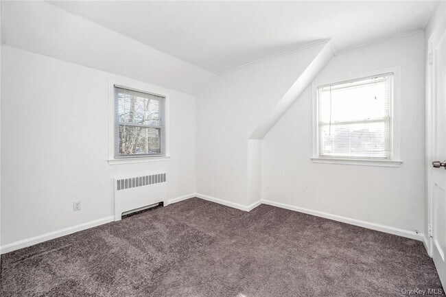 Building Photo - 440 Columbus Ave