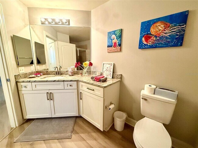 Building Photo - 515 Mirasol Cir