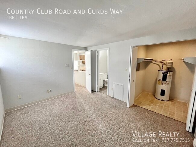 Building Photo - 613 Country Club Rd