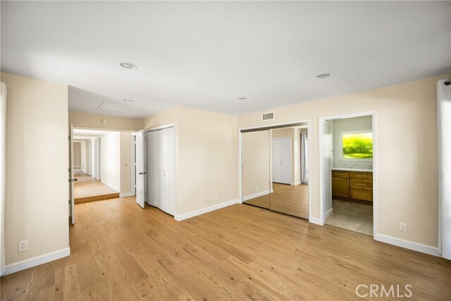Building Photo - 2815 Blue Water Dr