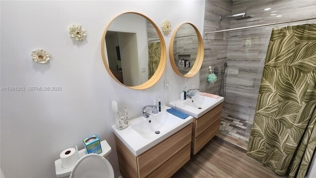 Building Photo - 831 Plover Ave