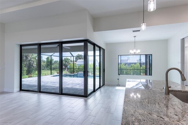 Building Photo - 9445 Galaxie Cir
