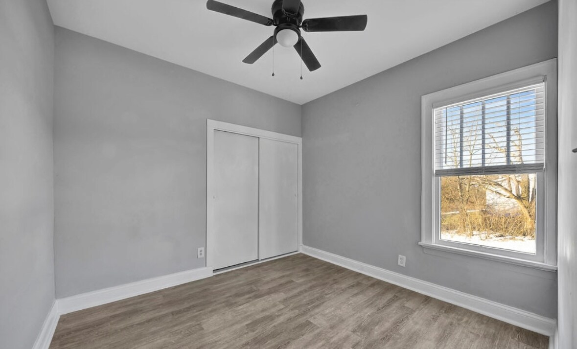 Building Photo - 1381 Old Oxford Rd