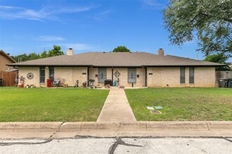 Building Photo - 4908 Inverness Ave