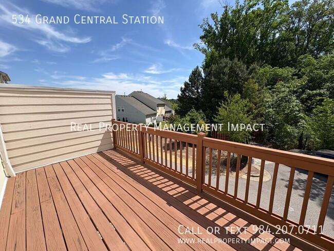 Building Photo - 534 Grand Central Sta