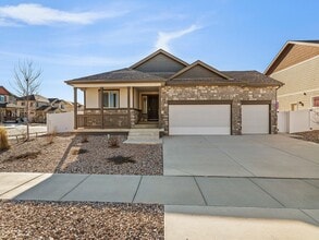 Building Photo - Excellent Home in Great Johnstown Area Available For Quick Move-In!