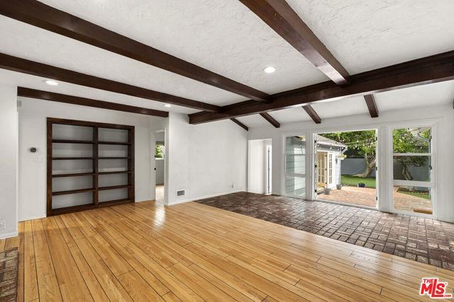 Building Photo - 4506 Nagle Ave