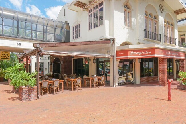 Building Photo - 835 S Osprey Ave