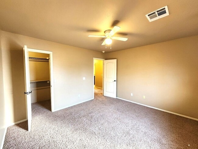 Building Photo - 13707 Oxford Dr