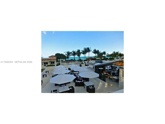 Building Photo - 4779 Collins Ave