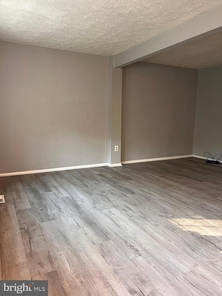 Building Photo - 8104 Willowdale Ct