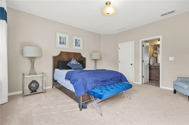 Building Photo - 705 Pressing Dr