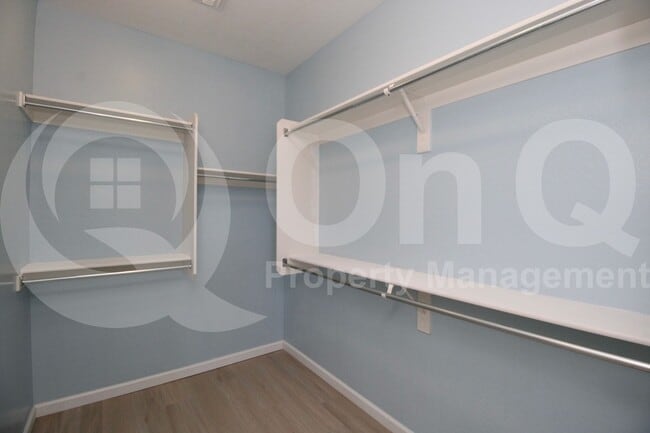 Building Photo - 38032 W Vera Cruz Dr