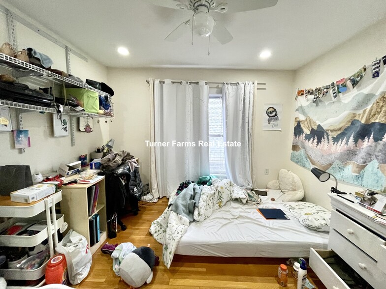 Building Photo - 207 Boston Ave