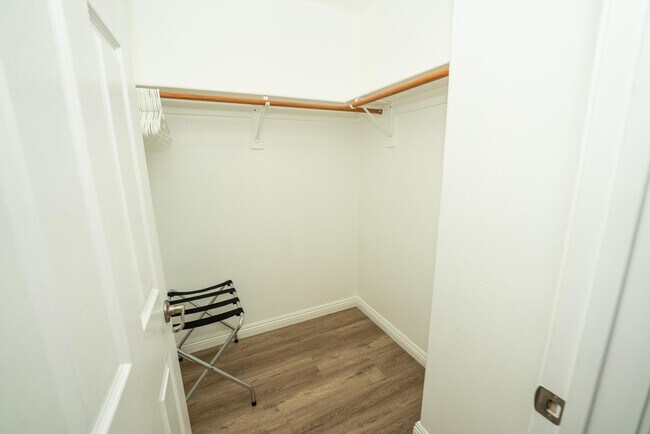 Building Photo - 43247 Fiore St