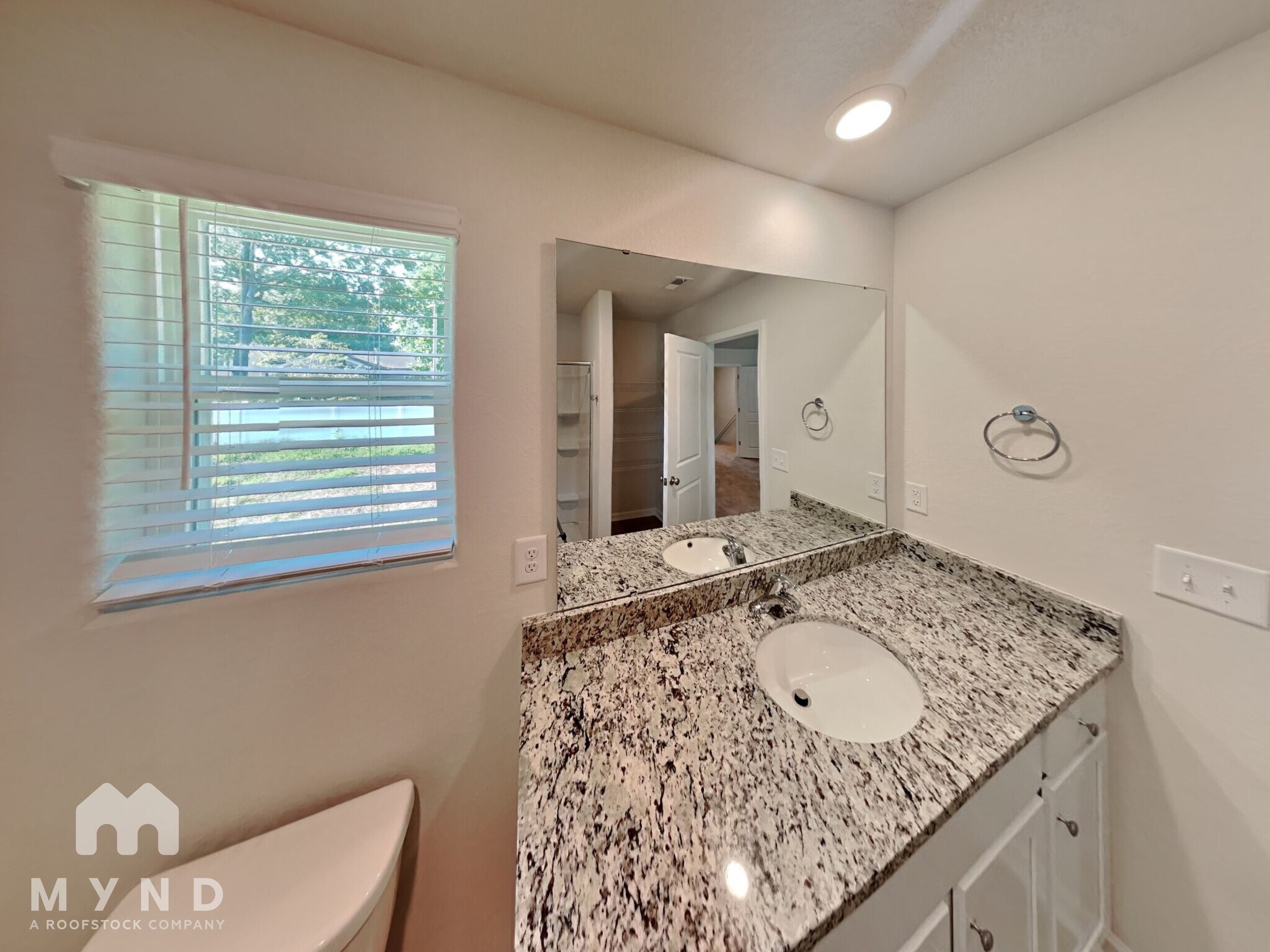 Building Photo - 6232 Lowe Ln