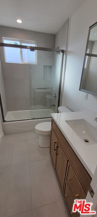 Building Photo - 1237 S Sherbourne Dr