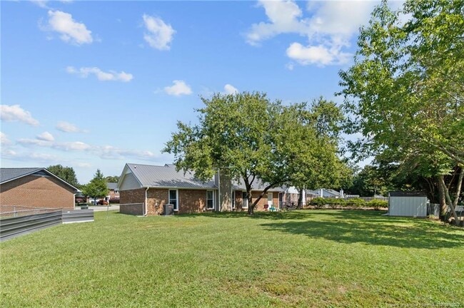 Building Photo - 7817 Laura-Ann Ct