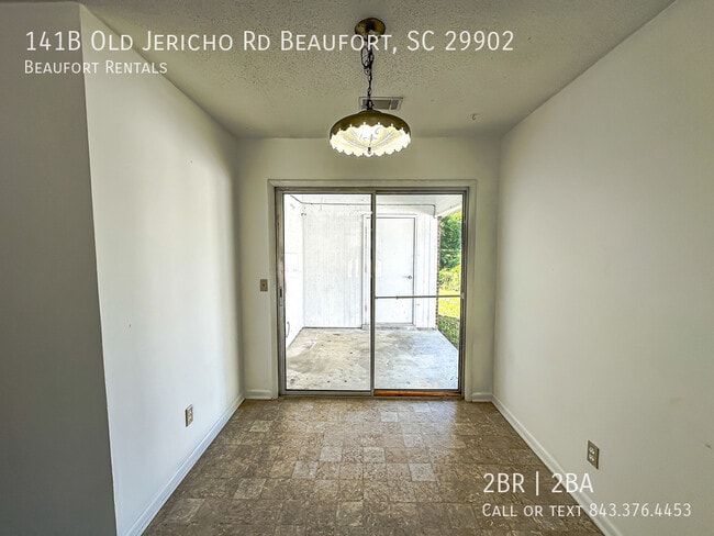 Building Photo - 141B Old Jericho Rd Beaufort, SC 29902-