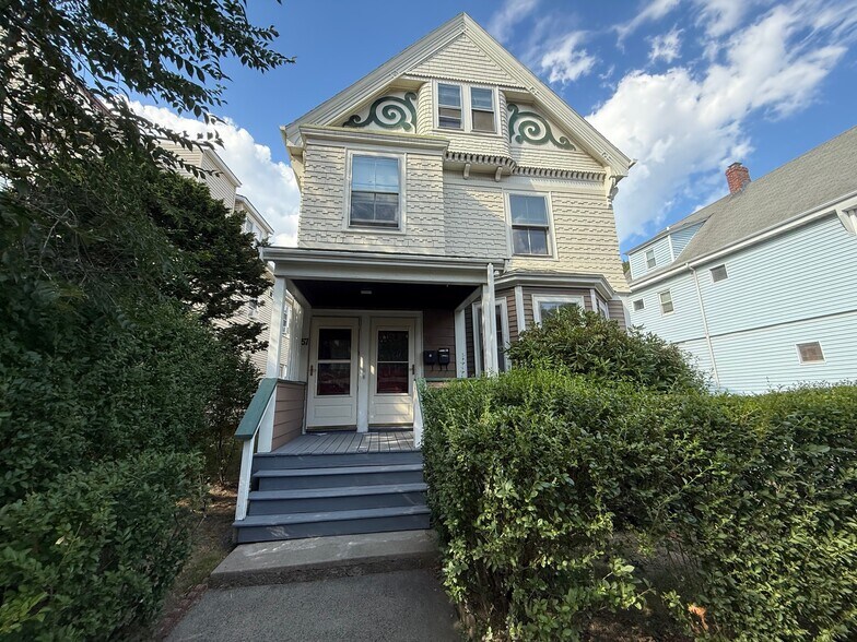 Building Photo - 55 Rindge Ave